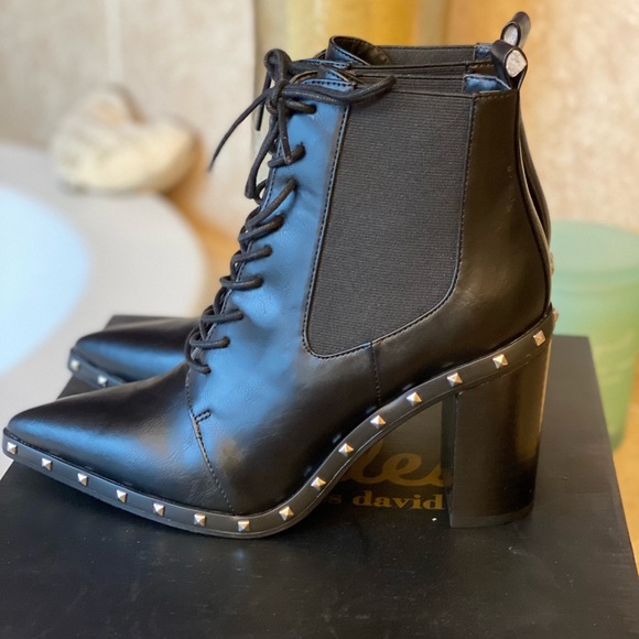 NEW CHARLES by Charles David Booties - Picture 2 of 11